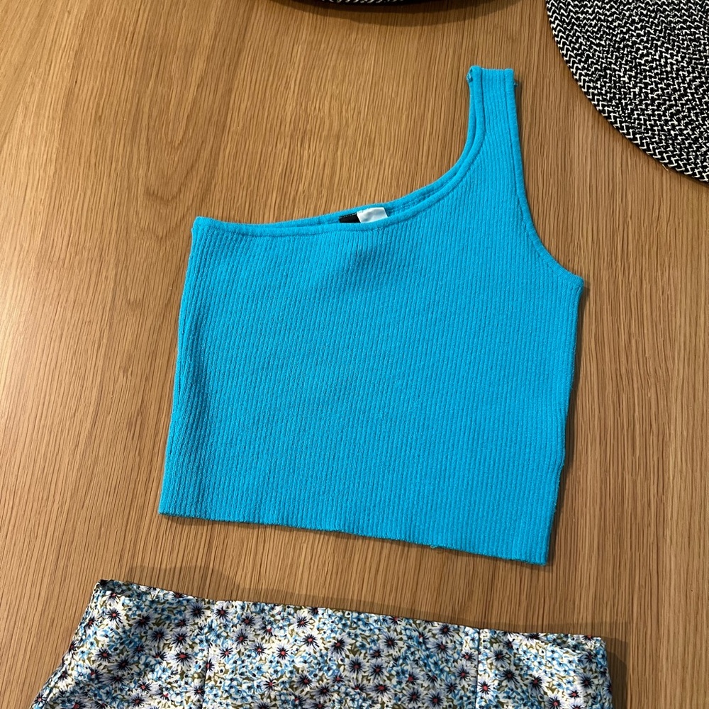 H&M Blue One-Shoulder Tank Top